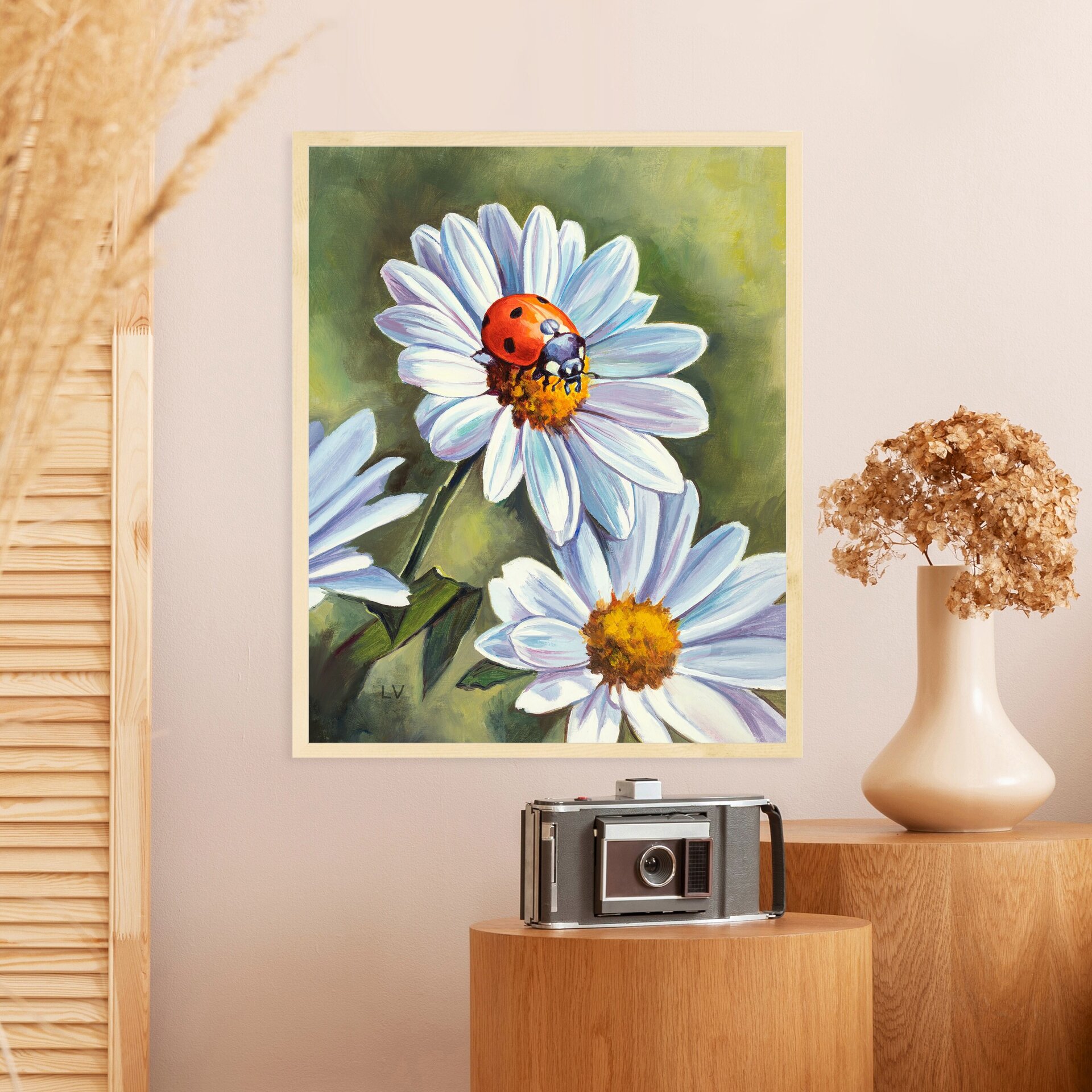 Pintura al óleo de una mariquita roja sobre flores de margarita blancas - 6
