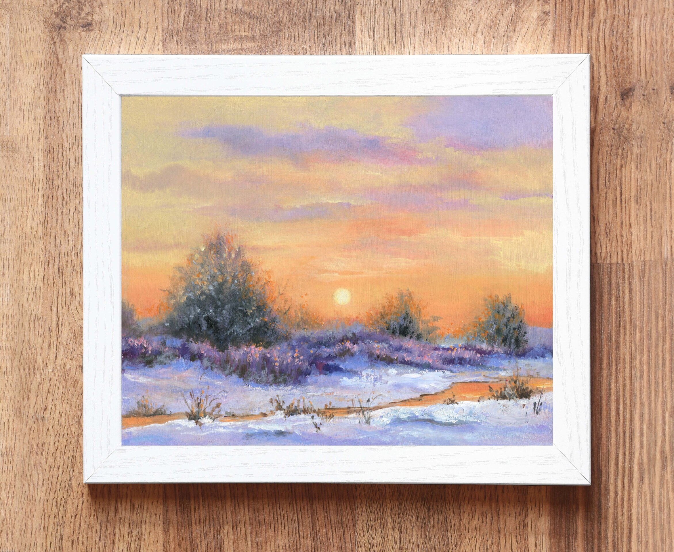 Paisaje de invierno con nieve y río de colores suaves, Cielo cálido al amanecer - 4